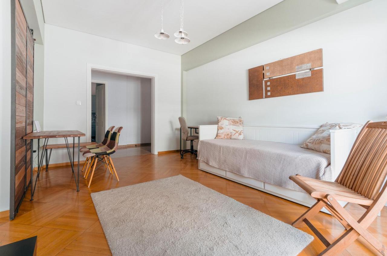 Comfortable 2 Bd Apartment Close To Athens Archeological Museum Exterior photo